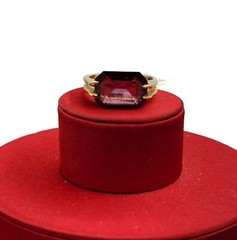 Vtg Sz 8 Ring Lg Purple Cubic Zirconia 18KGE Gold Electroplated Jewelry StyL2