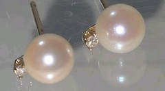 Vintage 14K Yellow Gold Akoya Cultured Pearl Diamond Stud Earrings Fine Estate