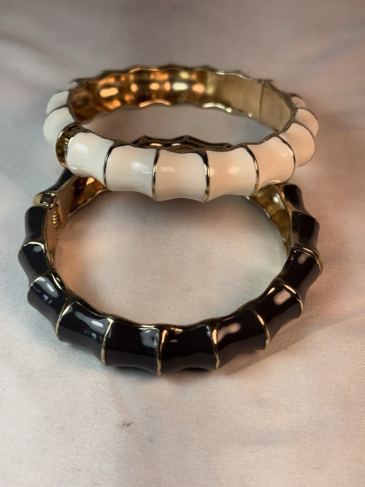 Vintage Black White Enamel Faux Bamboo Hinge Bangle Bracelet Set Gold Tone Pair