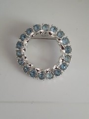 Vintage Wreath Light Blue Rhinestone Brooch Glass Rhinestone Circle Round Brooch