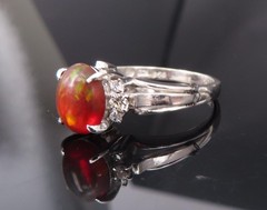 Vintage 1.05ct Natural Fire Opal 0.12ct Diamond Platinum Ring Size 6.25
