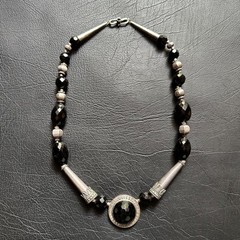 Vintage 48cm long Onyx & Hallmarked 925 Sterling Silver statement necklace 73g