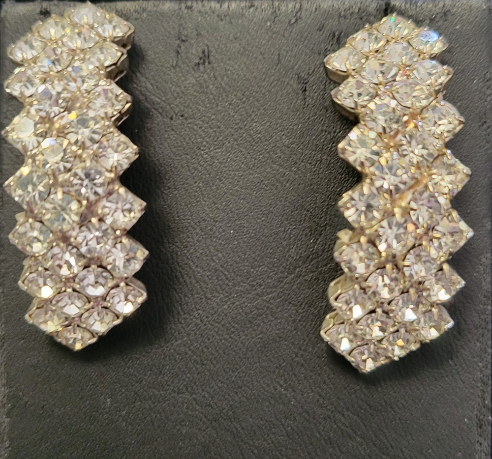 Vintage Unsigned Prong Set Clear Rhinestone Half Hoop Dangle Drop Stud Earrings