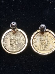 Vintage Costume Fashion Jewlery Gold tone faux Roman/Greek Coin Pierced Earring
