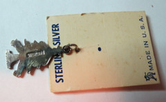 VINTAGE ONE STERLING SILVER CHRISTMAS TREE ENAMEL CHARM PENDANT 23MM X 13MM..
