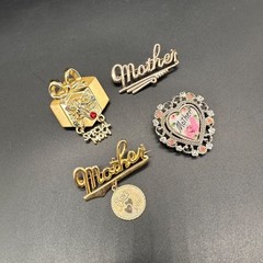 Vintage Brooch Pins Lot of Four Mother Mom Heart Floral Love Gift Retro Jewelry