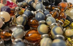 4Lb Mixed Mystery Jewelry Lot Vintage Mod Boho Bead Necklaces Bracelets Earrings