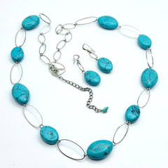 Silver Tone & Turquoise Stones Necklace & Earrings Set Vintage