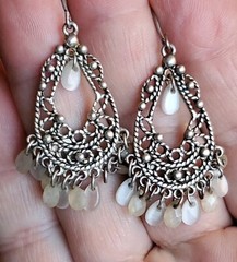 Vntg Jewelry Signed LC Lauren Conrad Chandelier Pierce Earring Silver Sea Glass