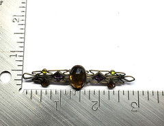 Vintage Art Deco Glass Faux Gemstone Brass Plated Filigree Bar Pin Brooch