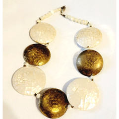 Brass & Mother of Pearl Necklace White & Gold Statement Ethnic Jewelry 18″ wh414