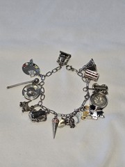 Vintage 1960s Sterling SIlver 925 Charm Bracelet Wells Beau JMS P&B 14 Charms