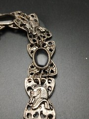 VINTAGE antiqued silvertone black enamel Egyptian design panel links bracelet