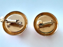 Vintage 1980’s NAPIER Honey Caramel Earrings Gold Tone Acrylic Hinged Clip On