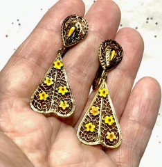 Vtg Signed *ART Arthur Pepper Orange-Yellow Enamel Flower Brooch W/Clip Ons Set