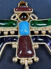 CHANEL 1993 93A Gripoix Multicolor Runway Pendant Centerpiece Rare Vintage