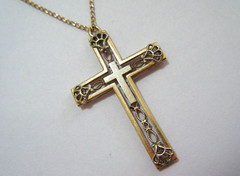 Vintage 60s Solid 14K Yellow & White 14k Gold Filigree Cross Pendant & Chain