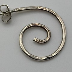 Vintage .925 Sterling Spiral Earrings – 1” x 0.5”