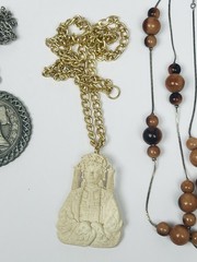 ✨VTG Lot Of 18 Vintage Necklaces & Belt, Chains, Gold silver Tone Varies Styles