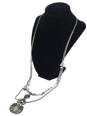 VINTAGE ELEGANT VICTORIAN STYLE NECKLACE 19″