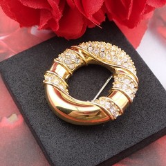 Vintage Krementz Pave Rhinestone Gold Tone Striped Circle Pin Brooch