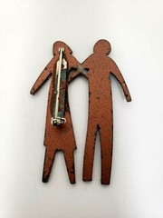 Vintage Pin Brooch – People Couple Painted Adults