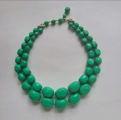 Vtg Four Chunky Beaded Necklaces 15-28″ Colorful Neutral Long Boho Classic Chic