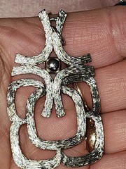Estate Lot Vintage & Contemporary Jewelry Necklaces Bracelets Earrings Rings 19