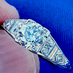 Original EARTH MINED DIAMOND ART Deco Engagement Ring 1 CARAT PLATINUM Solitaire