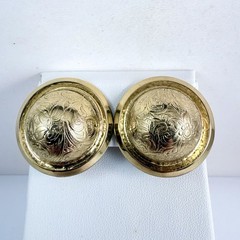 Vintage 1980s Etched Gold Tone Domed Round Clip on Earrings