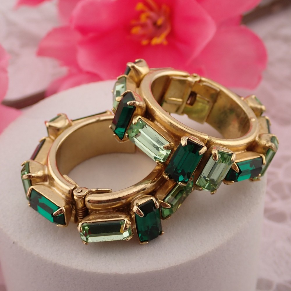 Vintage Unique Green Rhinestone Hinged Hoop Gold Tone Clip Earrings