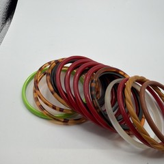 Vintage Lot Of 19 Lucite acrylic plastic Multicoloured Bangle Slim Bracelets