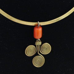 Vintage Mid-Century Modernist Brass & bead Drop Pendant Necklace choker