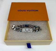 Authentic LOUIS VUITTON Silver Tone MONOGRAM CHAIN BRACELET M62486 w/ LV Box