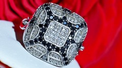 925 silver 7.40gr ring 0.65ct natural white & lab-grown black diamond sz 8.25