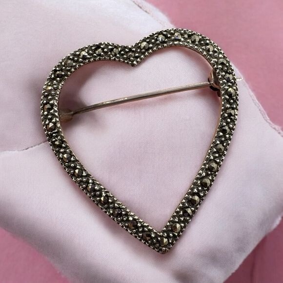 Vintage Sterling Silver Brooch Pin .925 Marcasite