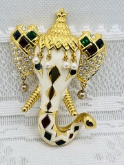Vintage Signed Kenneth Jay Lane KJL Royal Maharajah Jeweled Elephant Brooch Pin