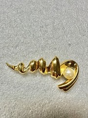 Vintage TONA abstract Seashell & Faux Pearl Golden MCM brooch