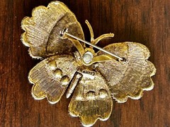 Vtg Butterfly Mode-Art (Arthur Pepper) Brooch Pin Gold With Red & Black Enamel