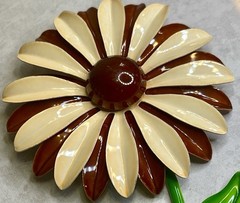 Vintage 60s Brooch Enameled Daisy Flower Cream Burnt Orange 4.25”