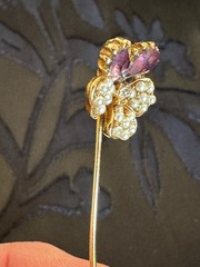 Victorian Style Gold Tone Faux Seed Pearl Purple Glass/Paste Pansy Stick Pin