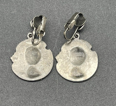 VTG Art Nouveau Lady Portrait Clip On Earrings Silver Tone Mucha Style Dangle