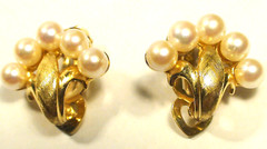 LOVELY! VINTAGE! 14K SOLID YELLOW GOLD PEARL EARRINGS. 6.35 GRAM.