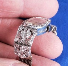 Original EARTH MINED DIAMOND ART Deco Ladies Watch Vintage Solid PLATINUM Case