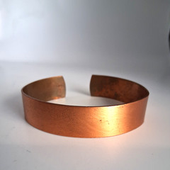 VINTAGE SIGNED COPPER CUFF BRACELET 7″ READ