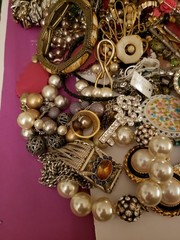 Vintage/Now Jewelry Lot Resell Craft Repair Mostly Wearable Many Signed 4.15 lbs