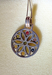 VINTAGE FLOWER OF LIFE .75″ DAIM 925 STERLING SILVER PENDANT GEMSTONES 18″ CHAIN
