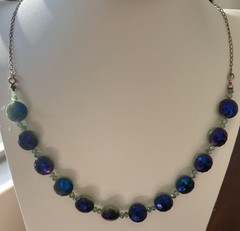 VTG Iridescent Faceted Bead Necklace Blue Purple Aurora Borealis Peacock Tones
