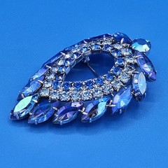 Beautiful “Blue Lagoon” Sarah Coventry Brooch by Juliana Delizza Elster (D&E)