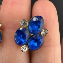 Vintage Rhinestone Screw Back Earrings Blue Sparkle Gold Tone